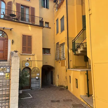 Casa Savoia 31