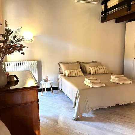 Casa Savoia 31 Daire Salò