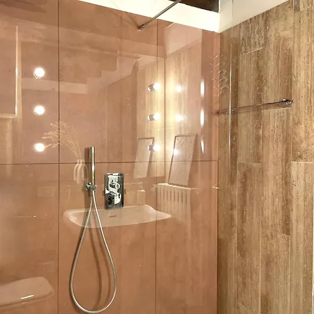 Casa Savoia 31 * Salò